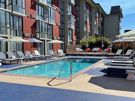 inexpensive hotels in fisherman wharf area